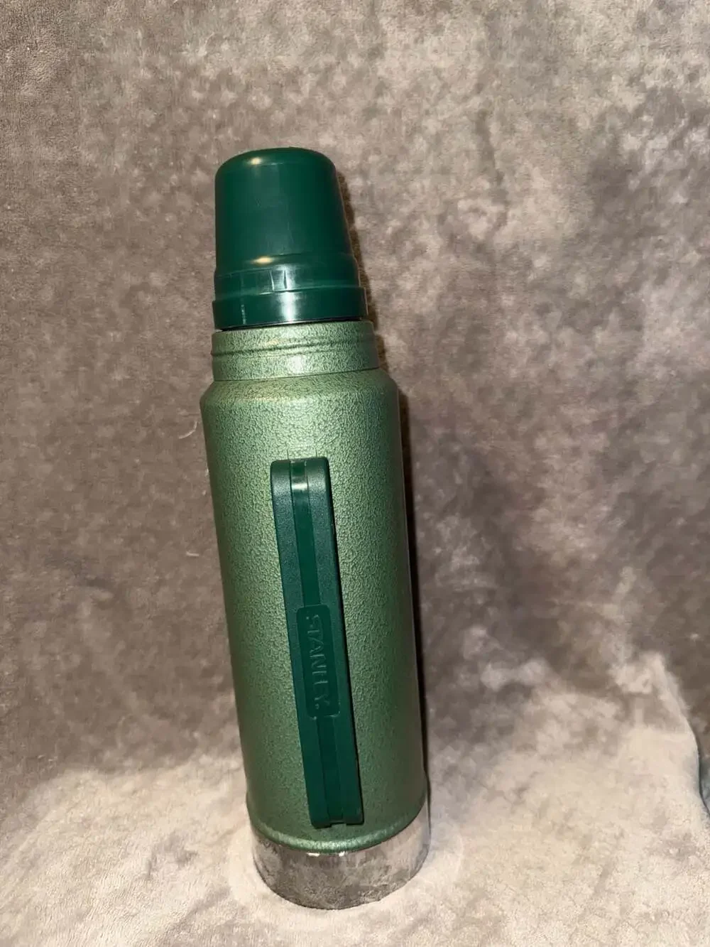 Vintage Aladdin Stanley A-944DH Quart Vacuum Thermos Bottle Flexcon Industries