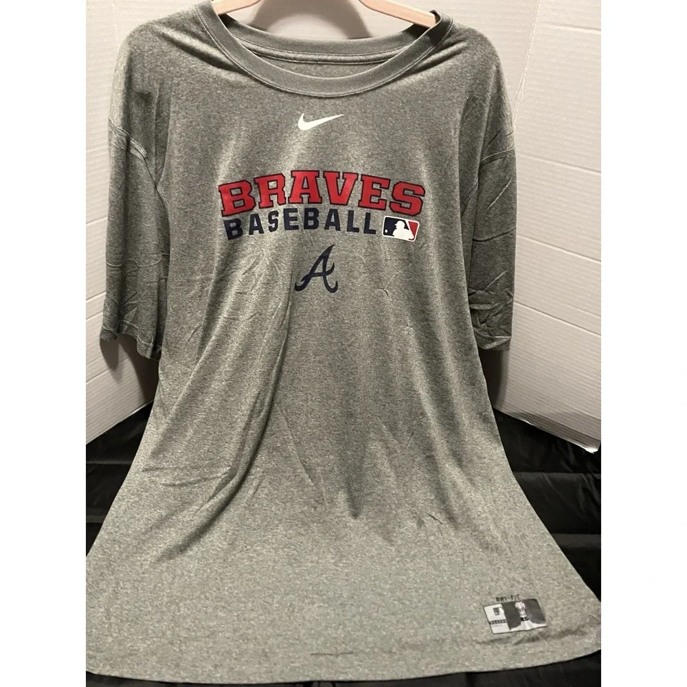 Atlanta Braves Nike Dri-Fit Grey Shirt Men Size XXL Short Sleeve Baseball Shirt