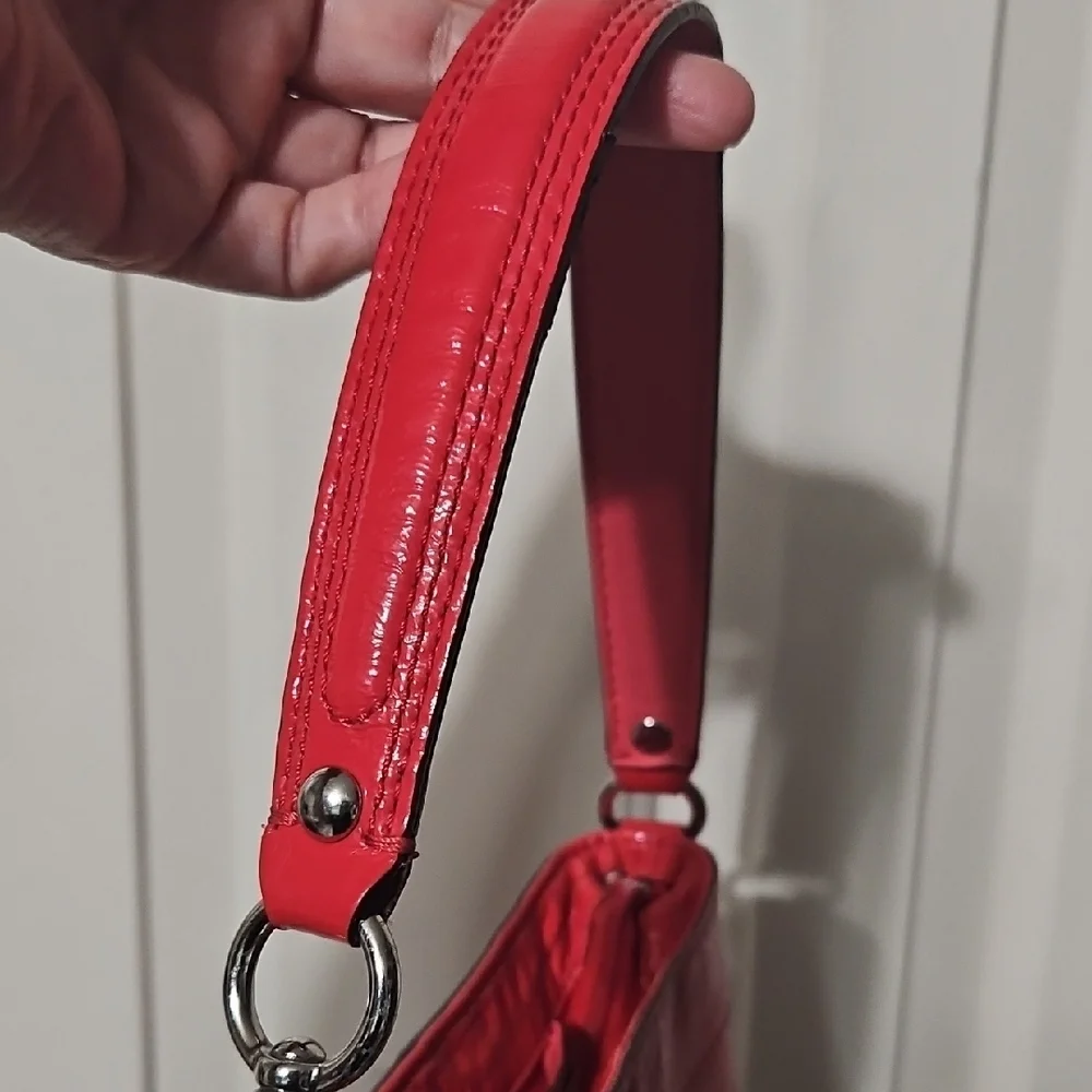 Coach patent Leather red Shoulder Bag Zoe EUC