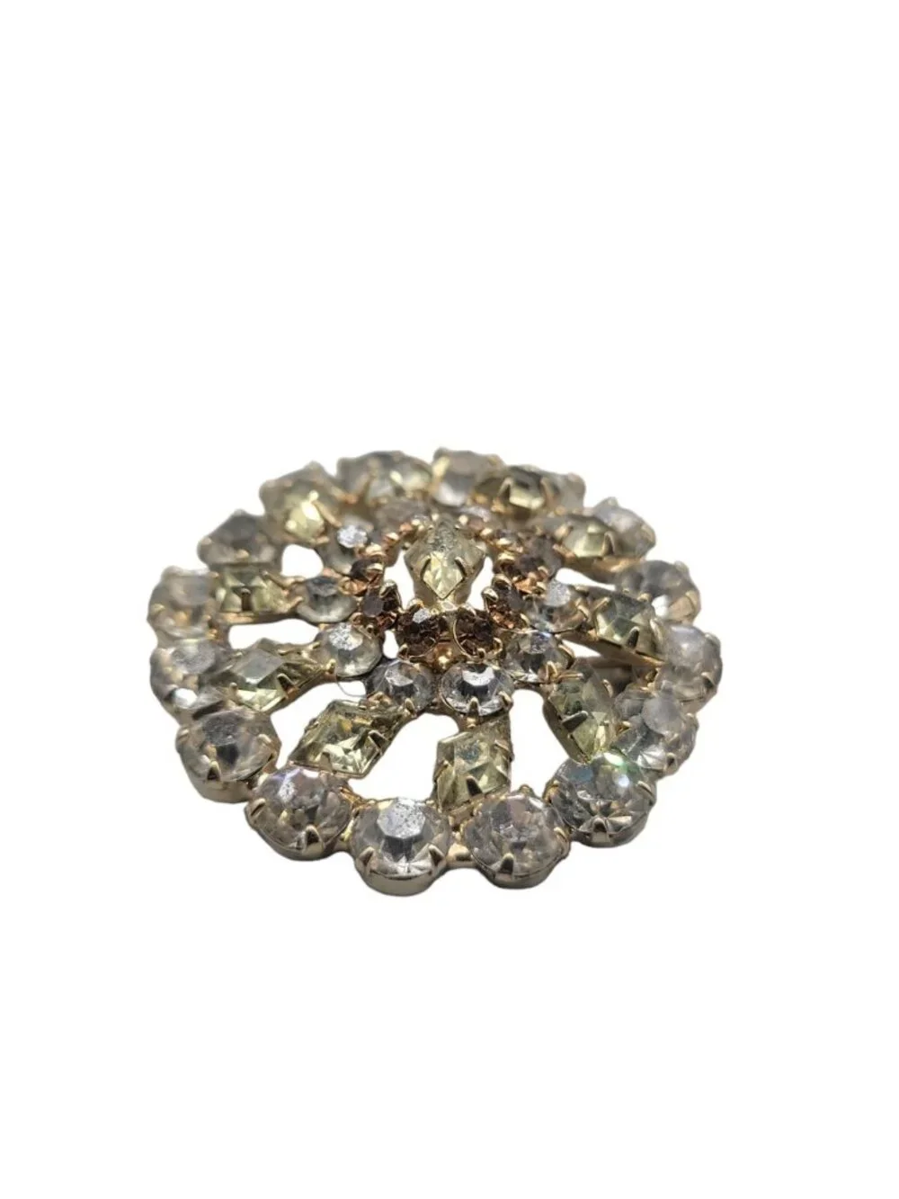 Unknown rhinestones round any