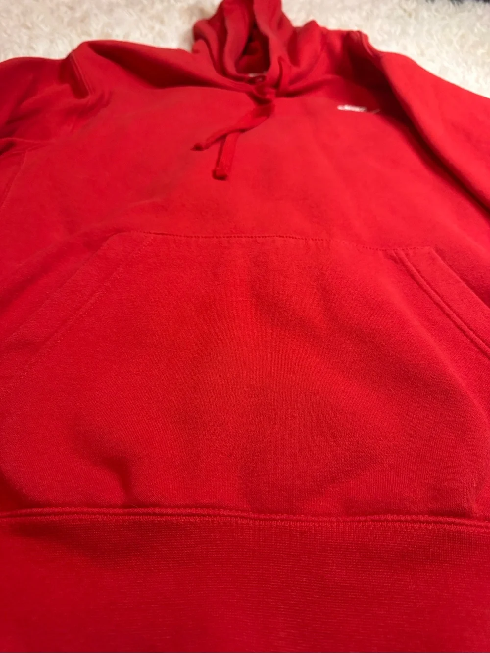 Nike bold red