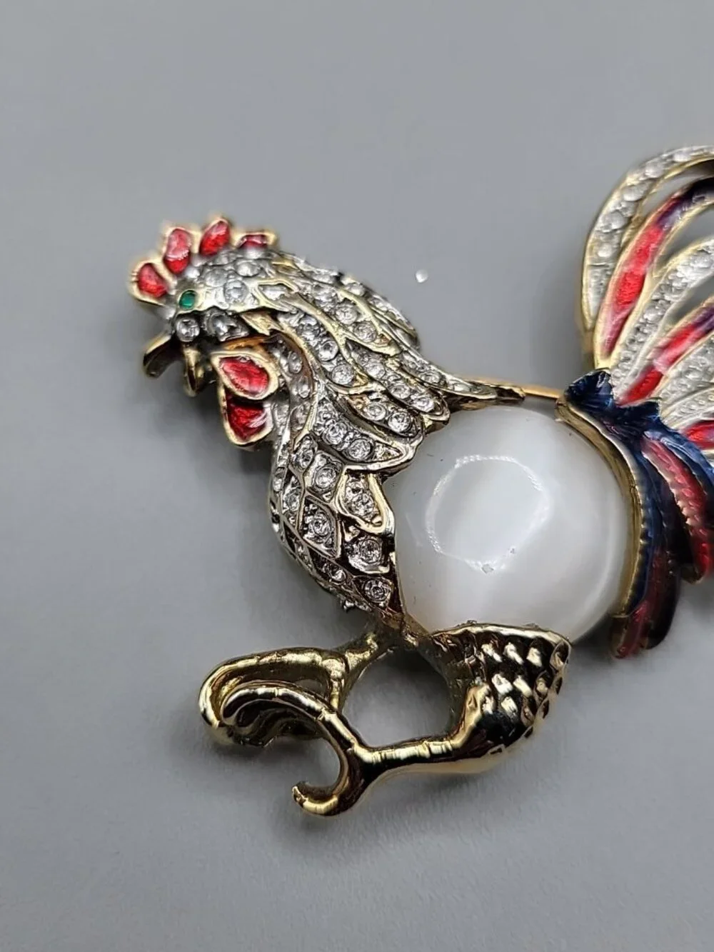 Unbranded exquisite brooch