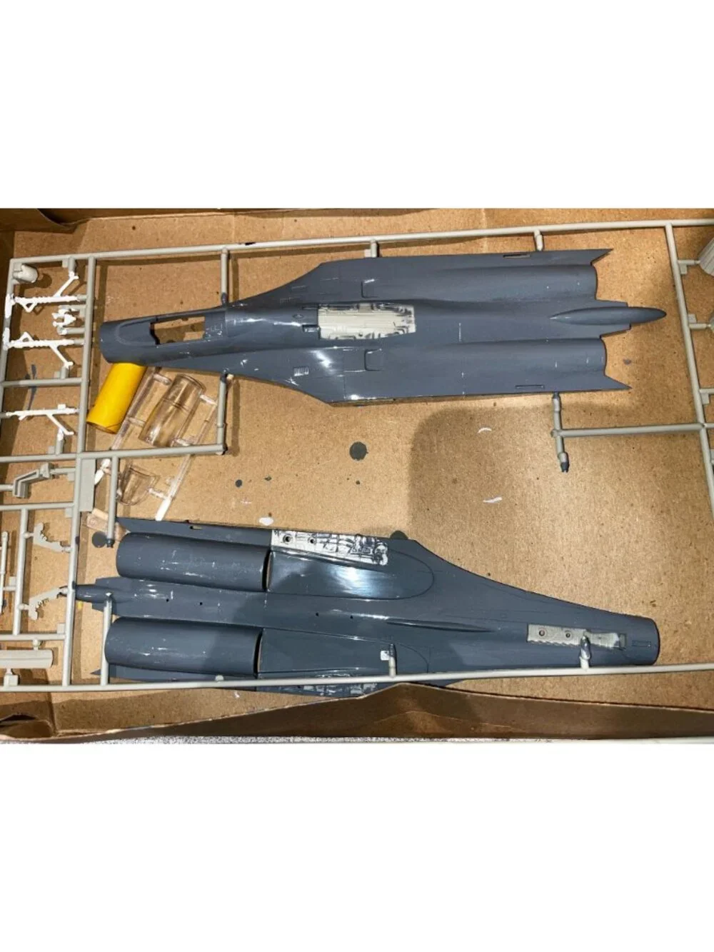 Vintage 1989 Revell Su-27 Flanker Soviet Jet Fighter Plastic Model Kit 1/72
