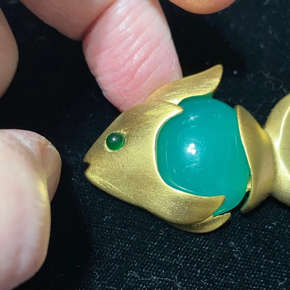 Givenchy brooch faux