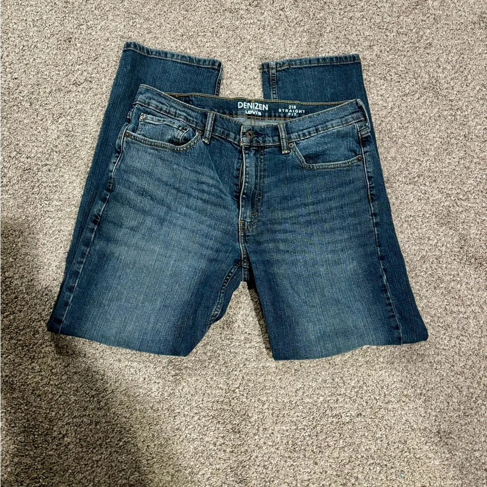 DENIZEN from Levi’s Dark Wash 218 Straight Fit Jeans