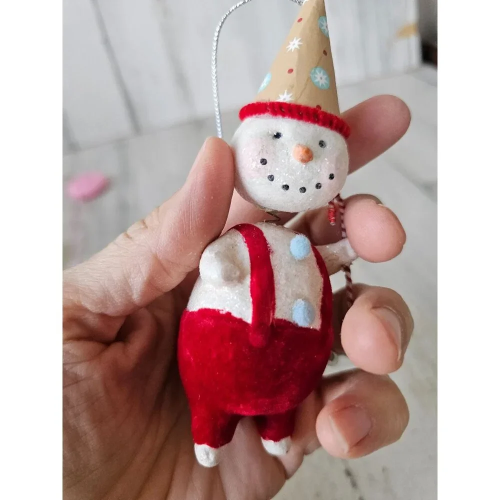 unbranded snowman bobblehead