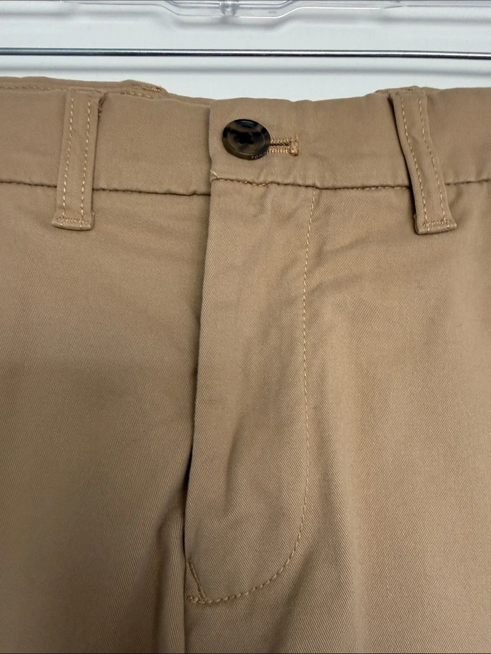 Tommy Hilfiger Cotton Custom Fit Chino Shorts - Khaki Beige Men’s size 30 GUC