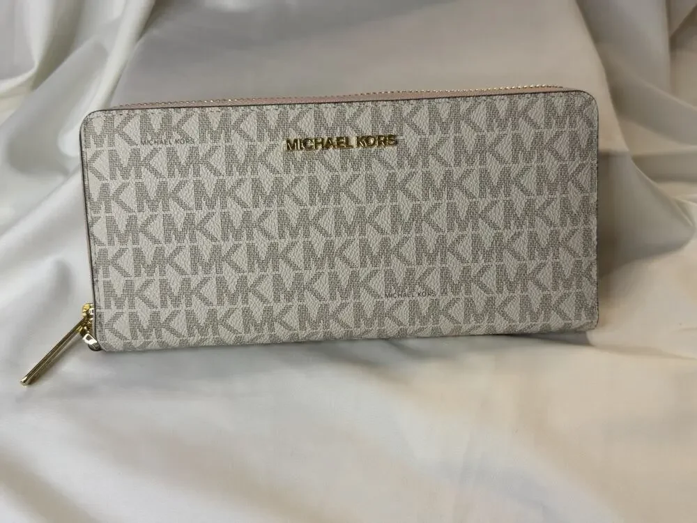 Michael Kors MK Logo Jet Set Zip-Around Wallet Travel Continental Wristlet Pink
