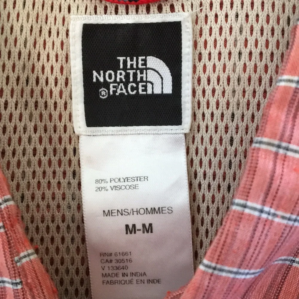 FINAL MARKDOWN Men’s The North Face SS Button Down Shirt medium