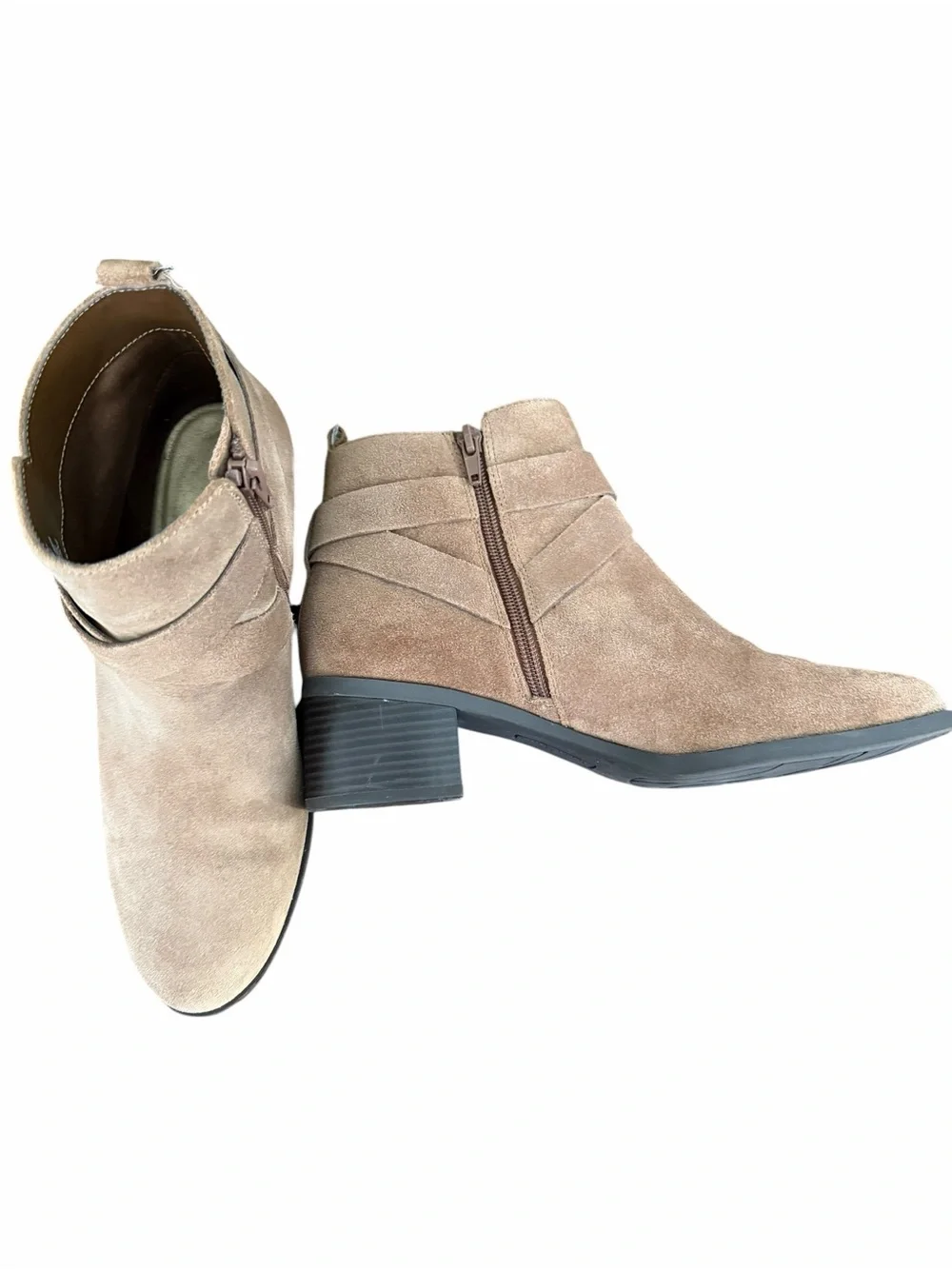 Anne Klein chic brown