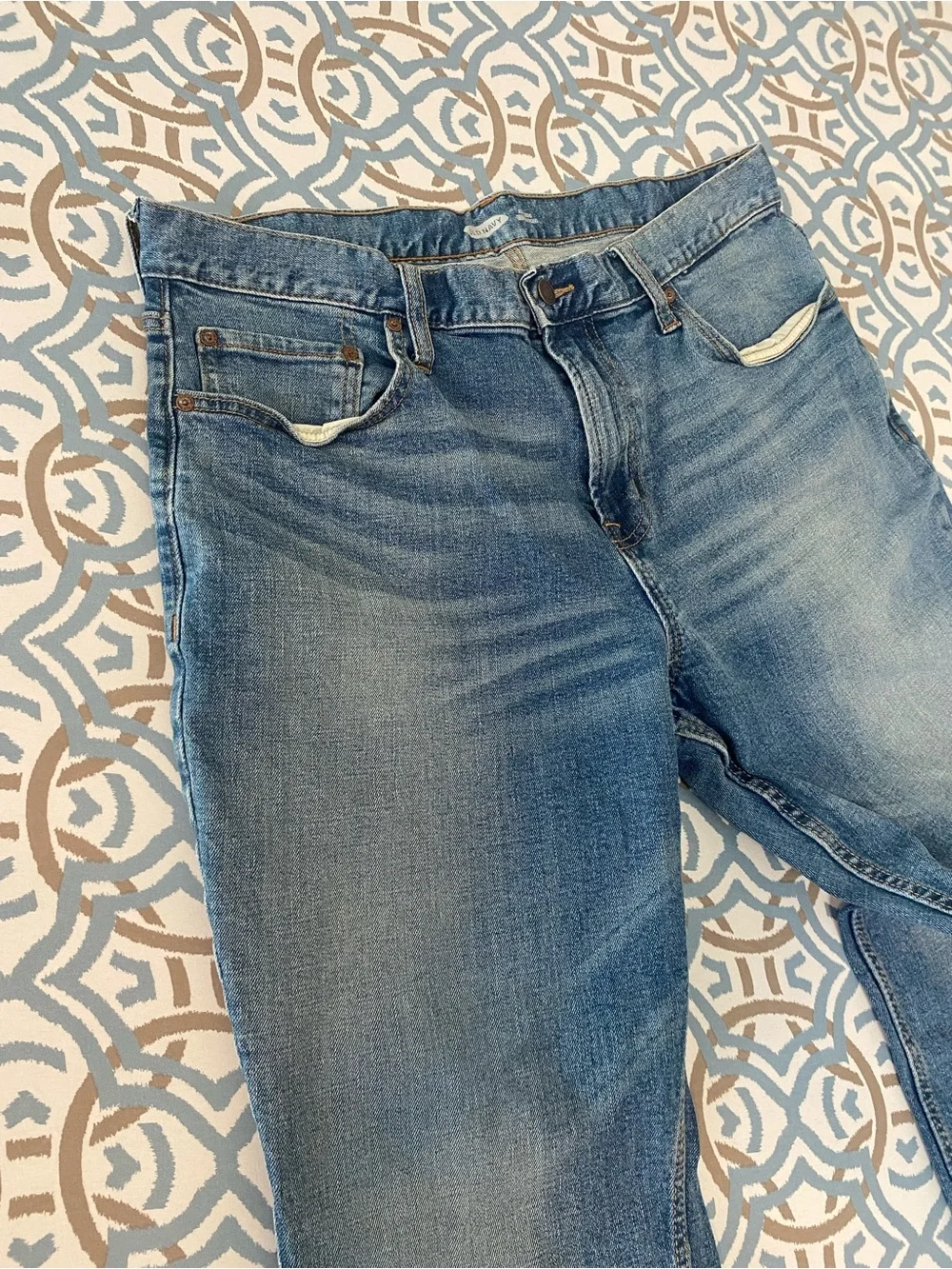 Old Navy slim straight