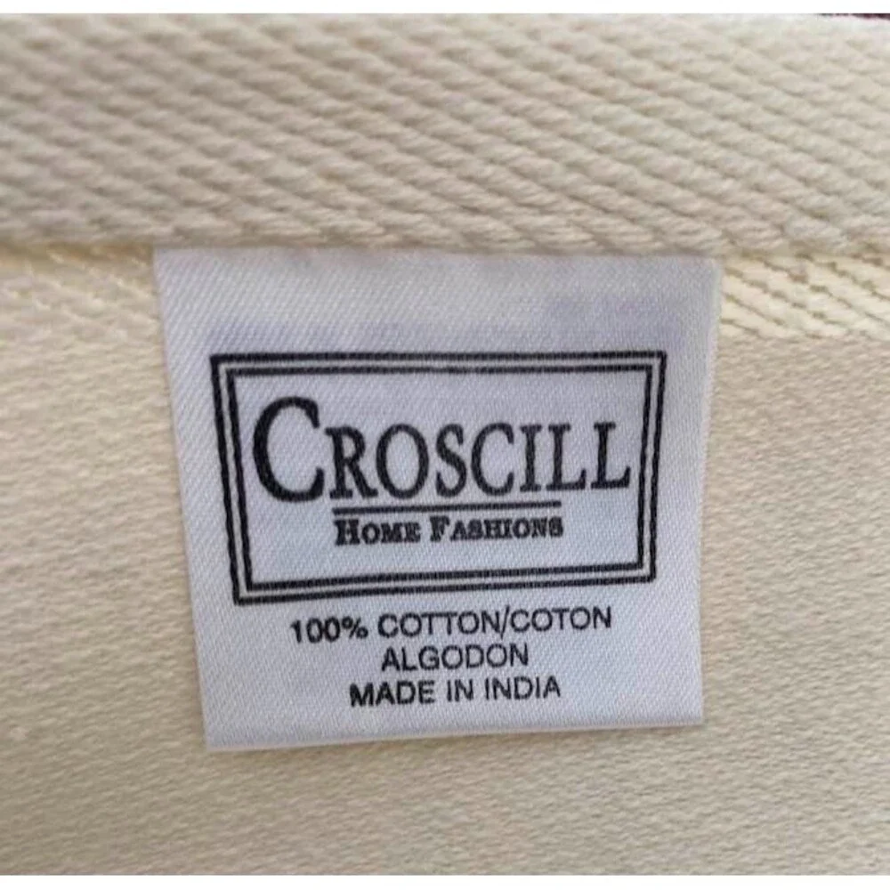 Croscill vintage bathroom