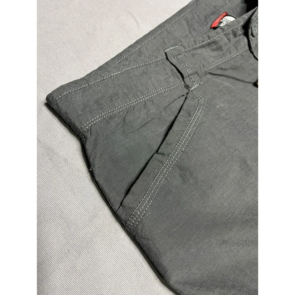 North Face Cargo Zip Off Convertible Pants Shorts Mens L OD Green Hiking (38x28)