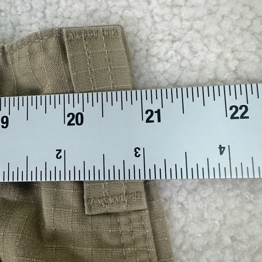 Carhartt 23 measurements model