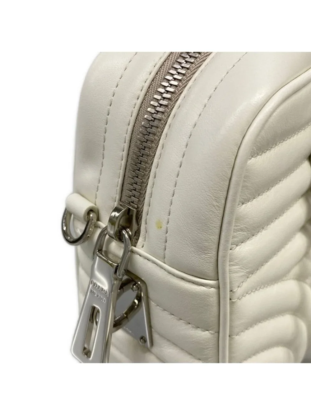 Prada this authentic
