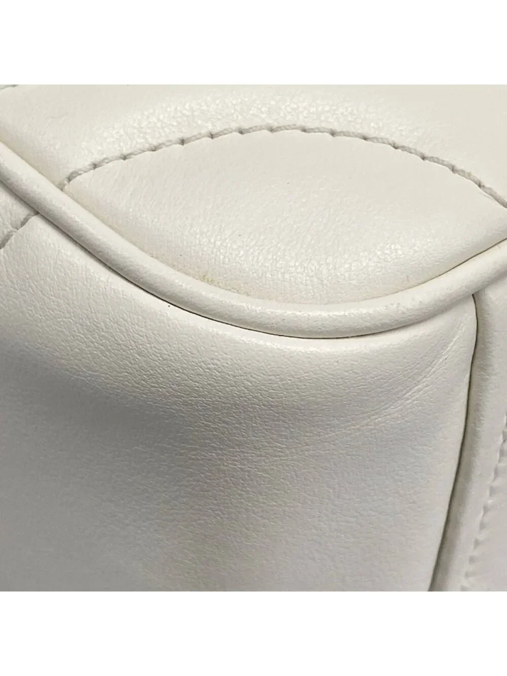 Prada this authentic