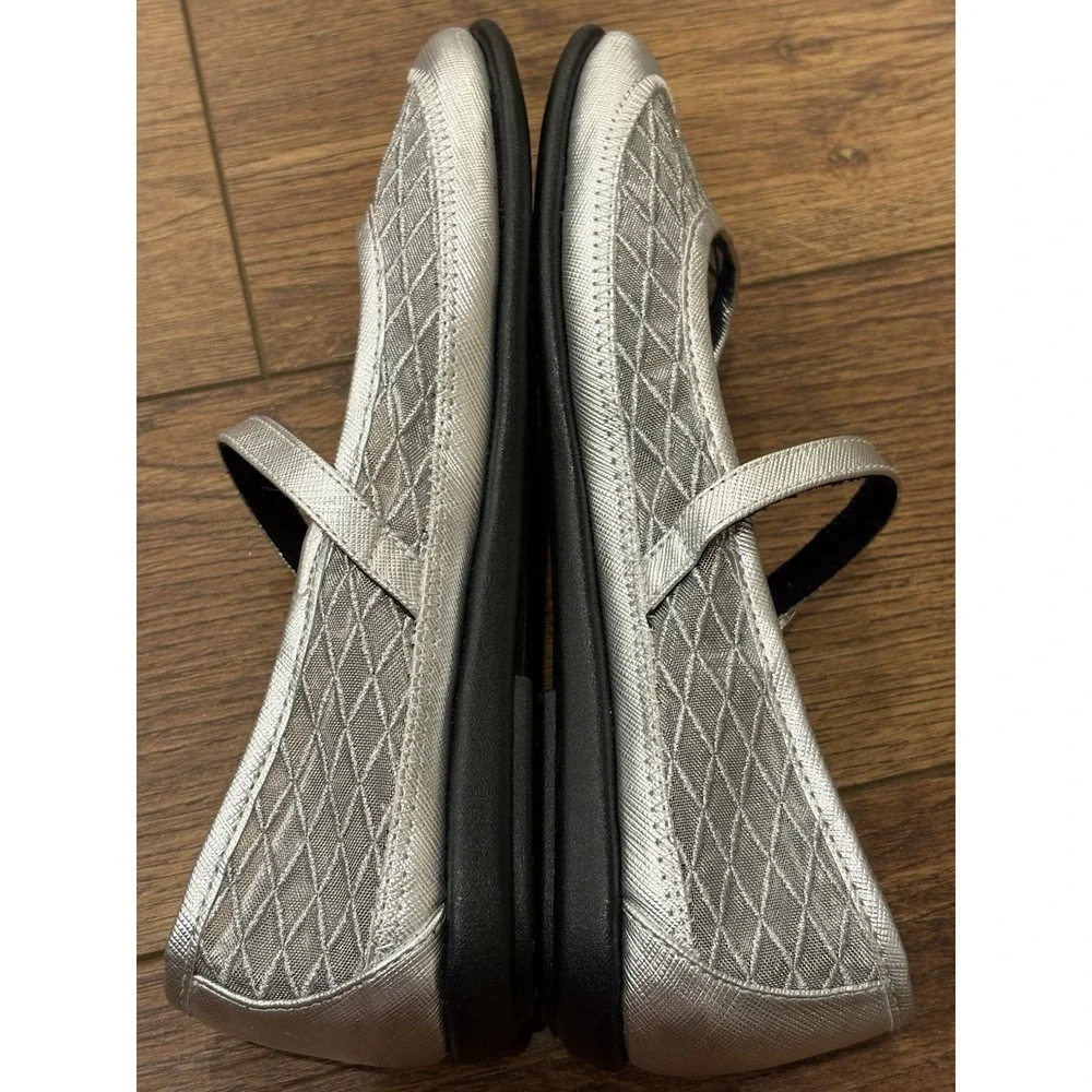 AEROSOLES woman all mary