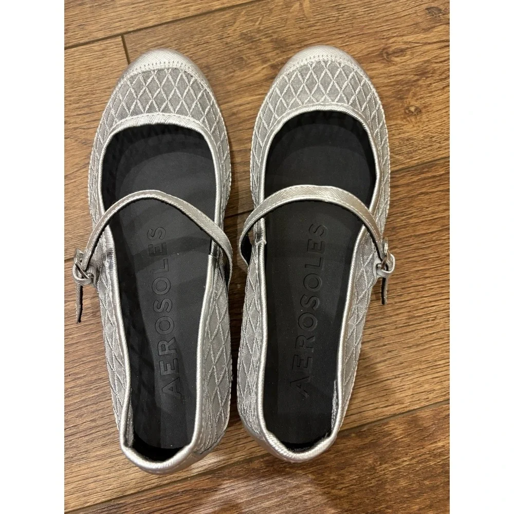 AEROSOLES versatile flats shoes