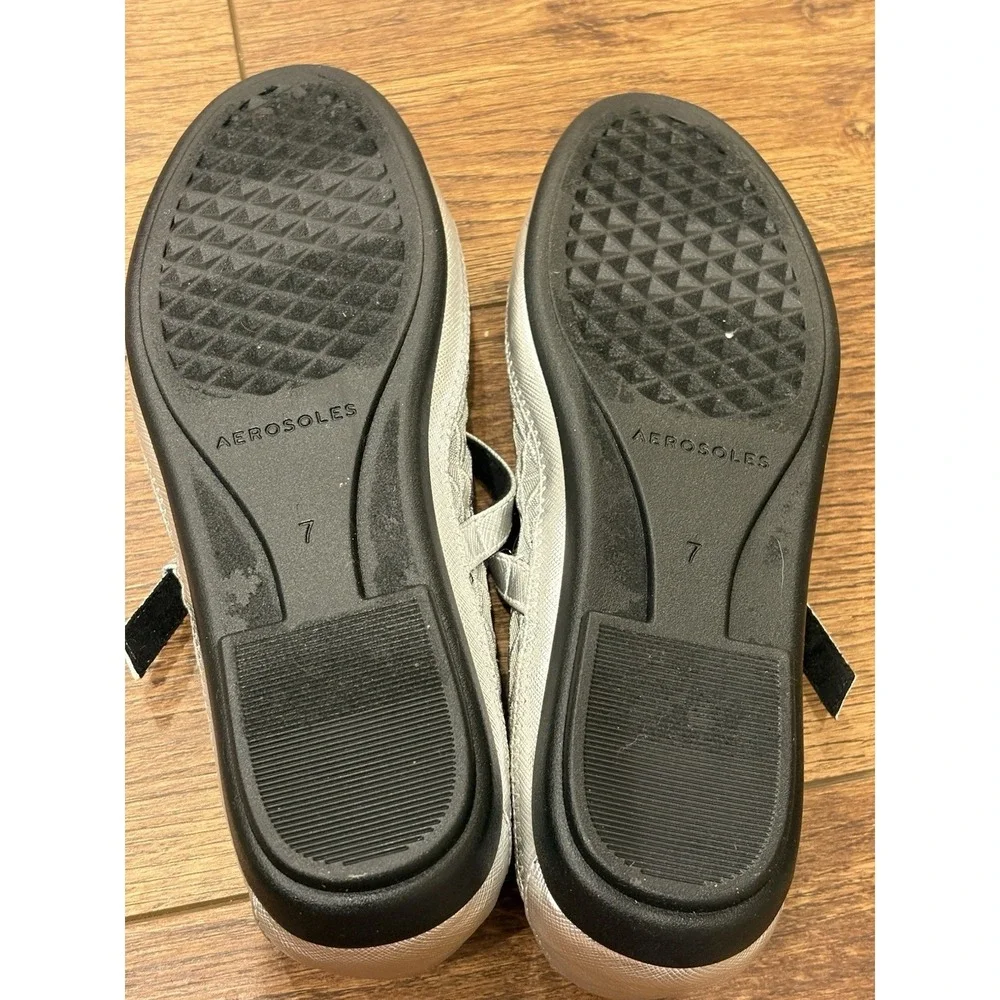 AEROSOLES workwear all