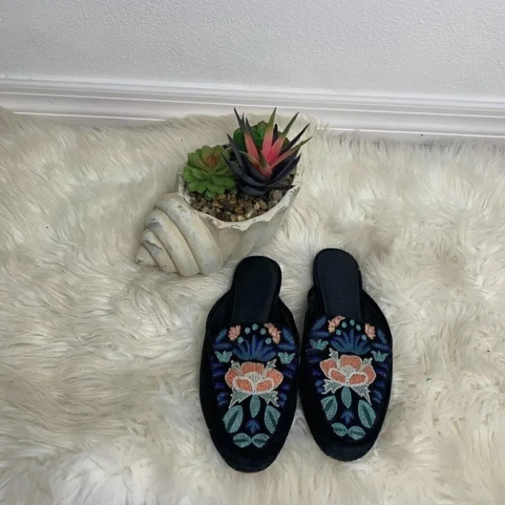 Rebecca Minkoff raylee embroidered loafers 7.5