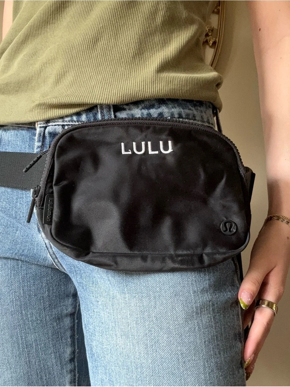 Lululemon Black Everywhere Belt Bag