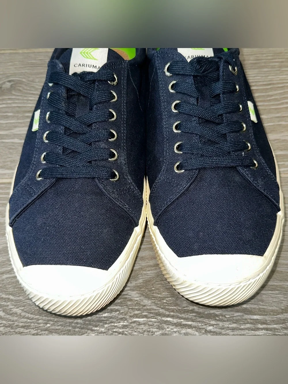 Cariuma oca athletic