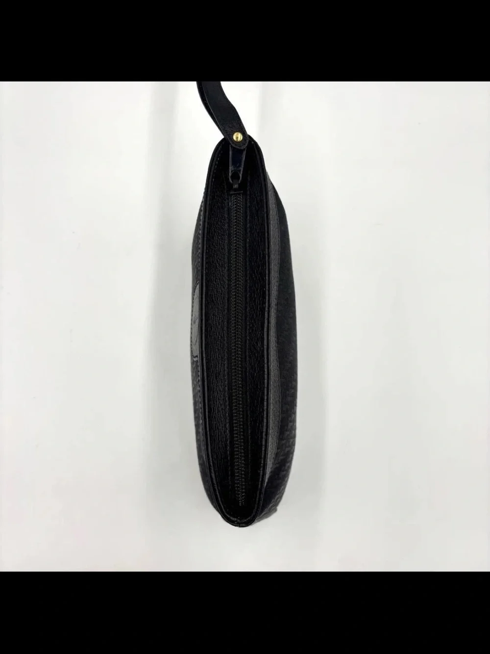 Gucci wristlet pouch