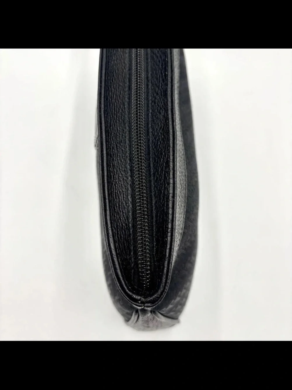 Gucci wristlet pouch