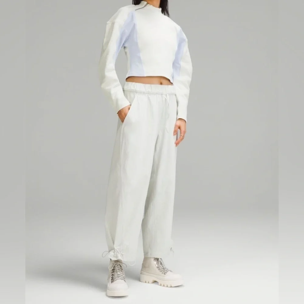Lululemon Ribbed Luxtreme Wide-Sleeve Pullover Size 4