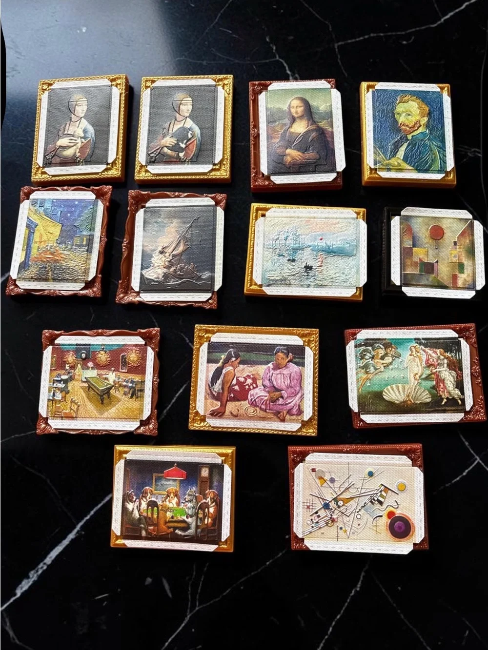 Zuru Mini Masterpieces Set of 13- Including Mona Lisa