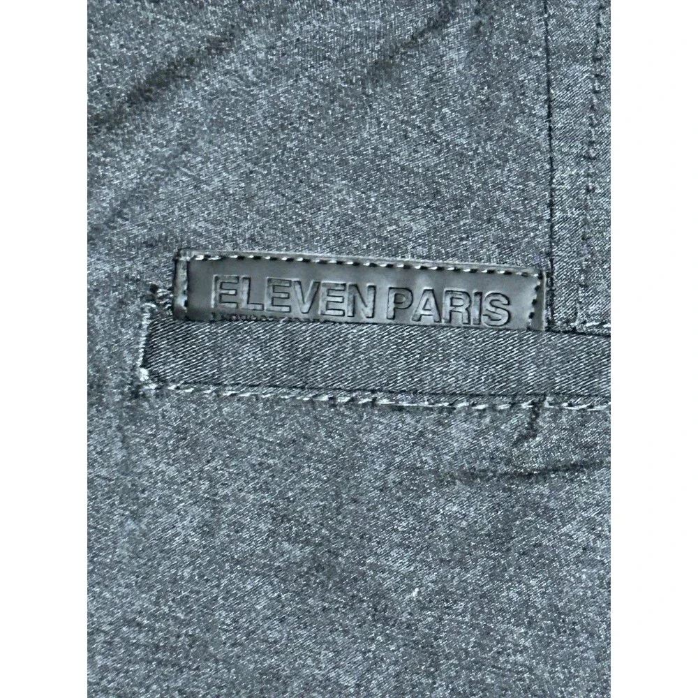 Eleven Paris front up