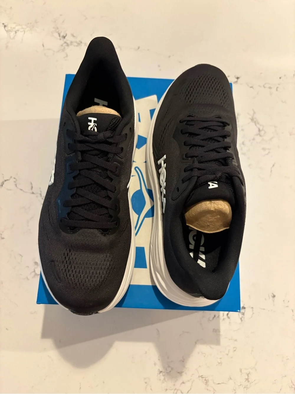 HOKA Clifton 11 Running Shoes