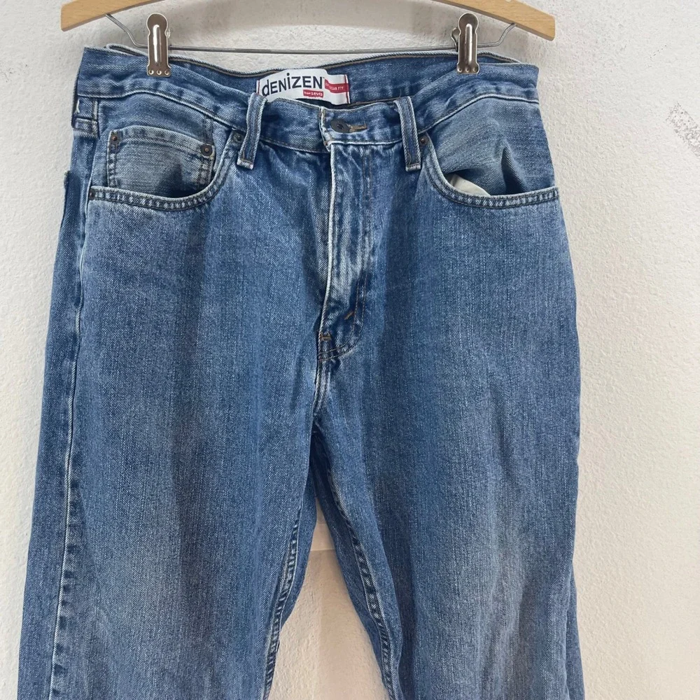 Denizen from Levis denizen from