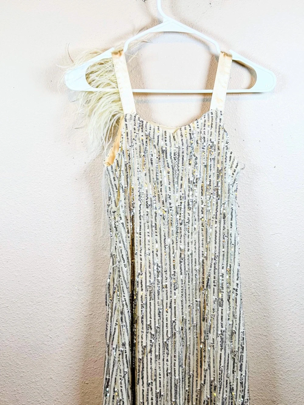 Speechless sparkling ivory
