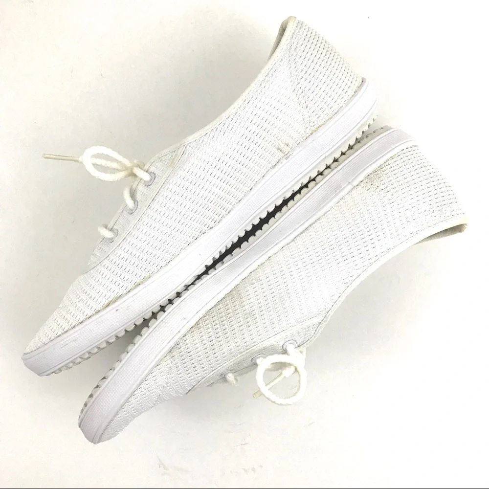 Keds Lace Up White Shoes size 9.5