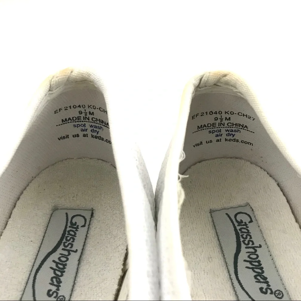 Keds Lace Up White Shoes size 9.5