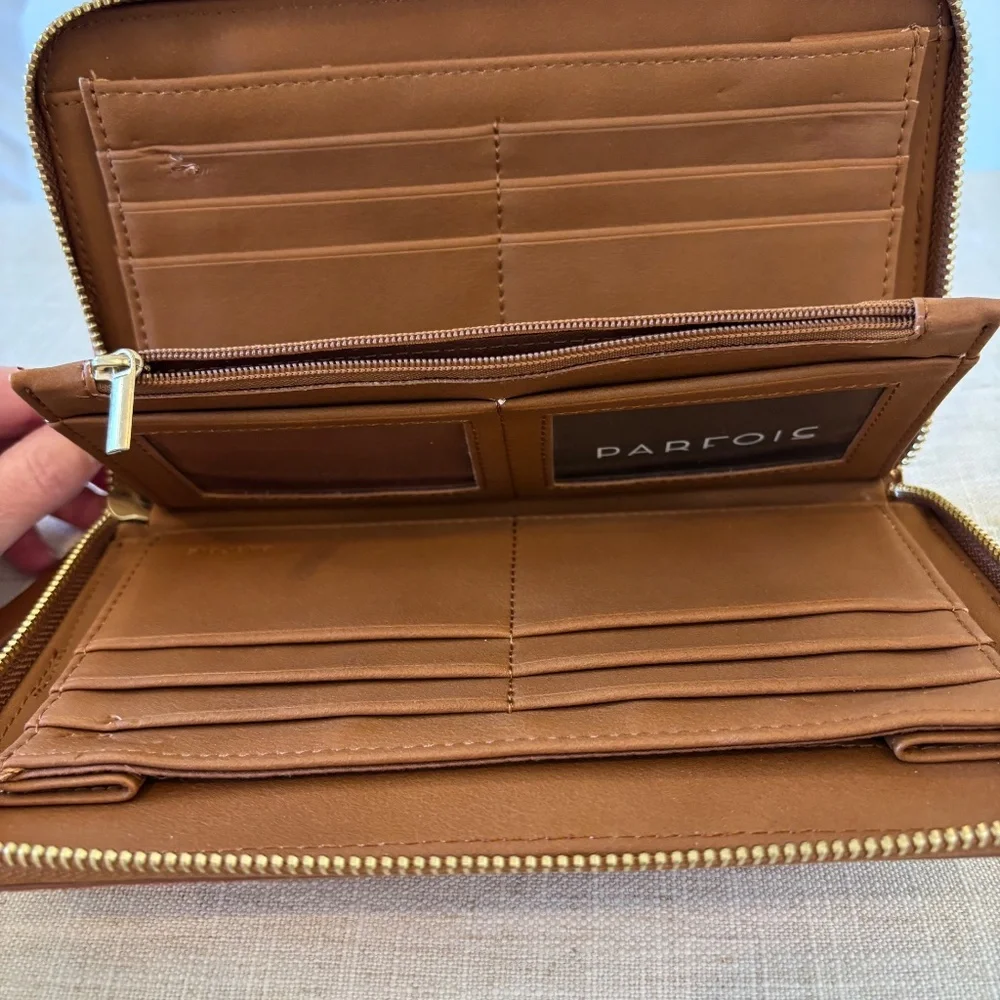 Parfois women holder celine