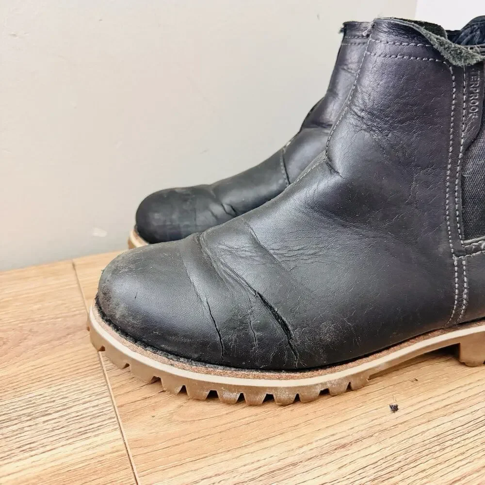 Chaco Fields Chelsea Black Leather Ankle Boots Women’s Size 8