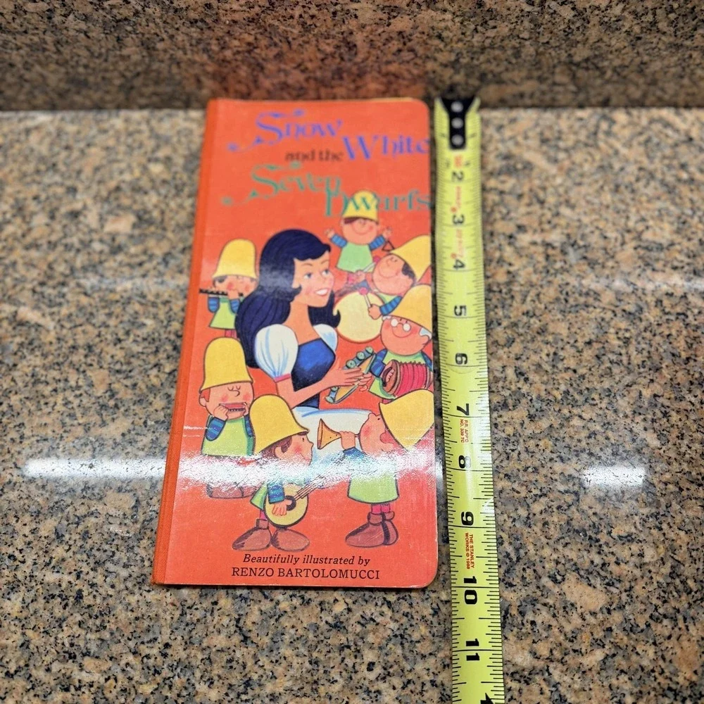Vintage Snow White Seven Dwarfs Renzo Bartolomucci Nutmeg Press Board Book