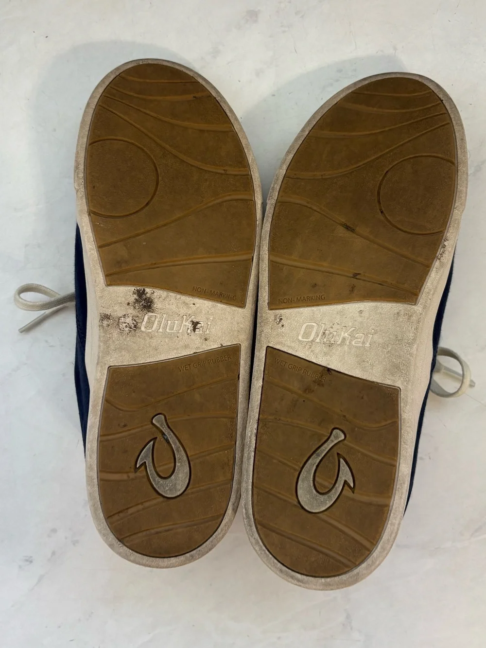OluKai kohu women’s
