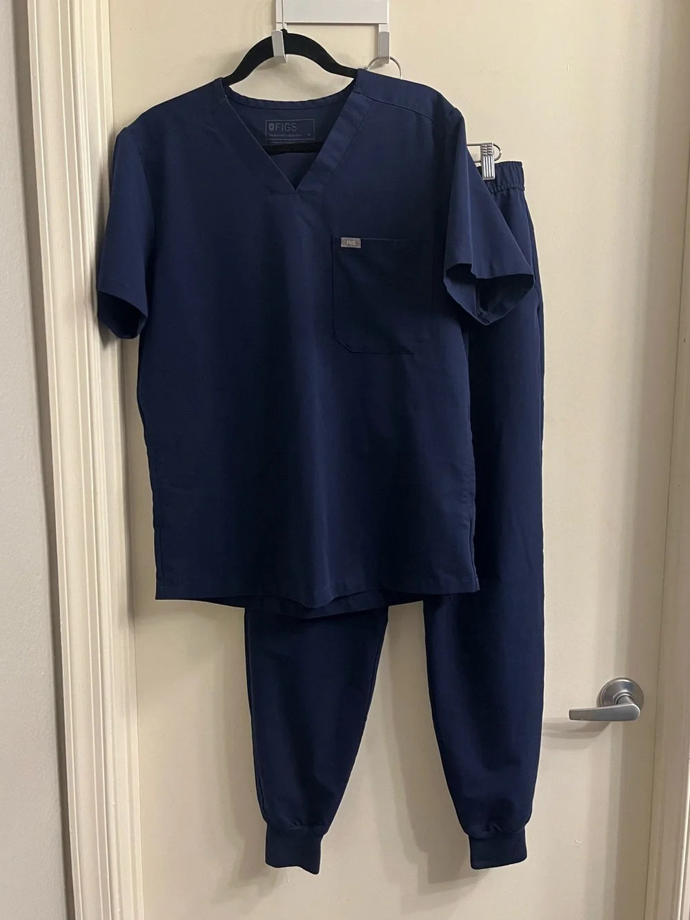 Figs men’s navy