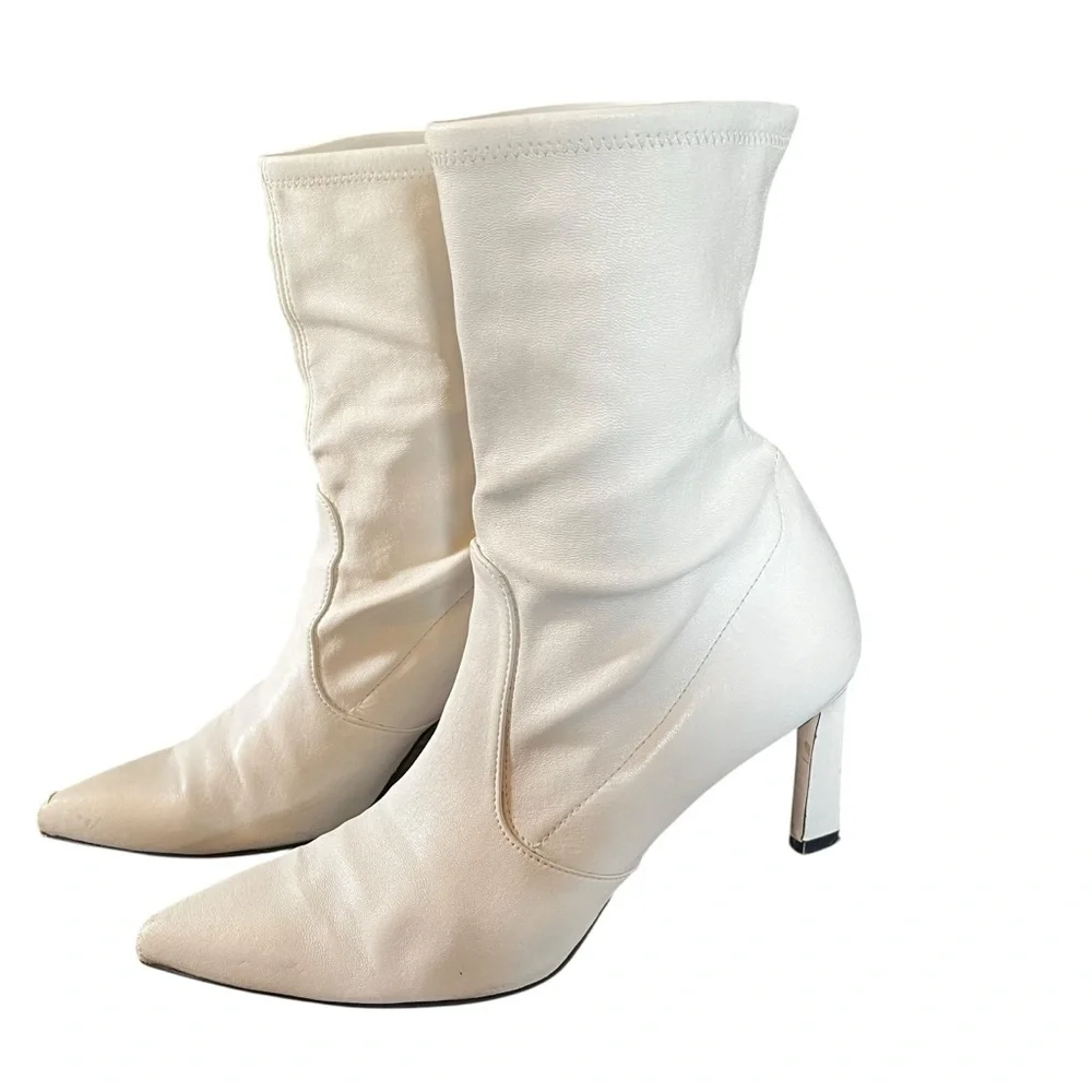 Stuart Weitzman used please