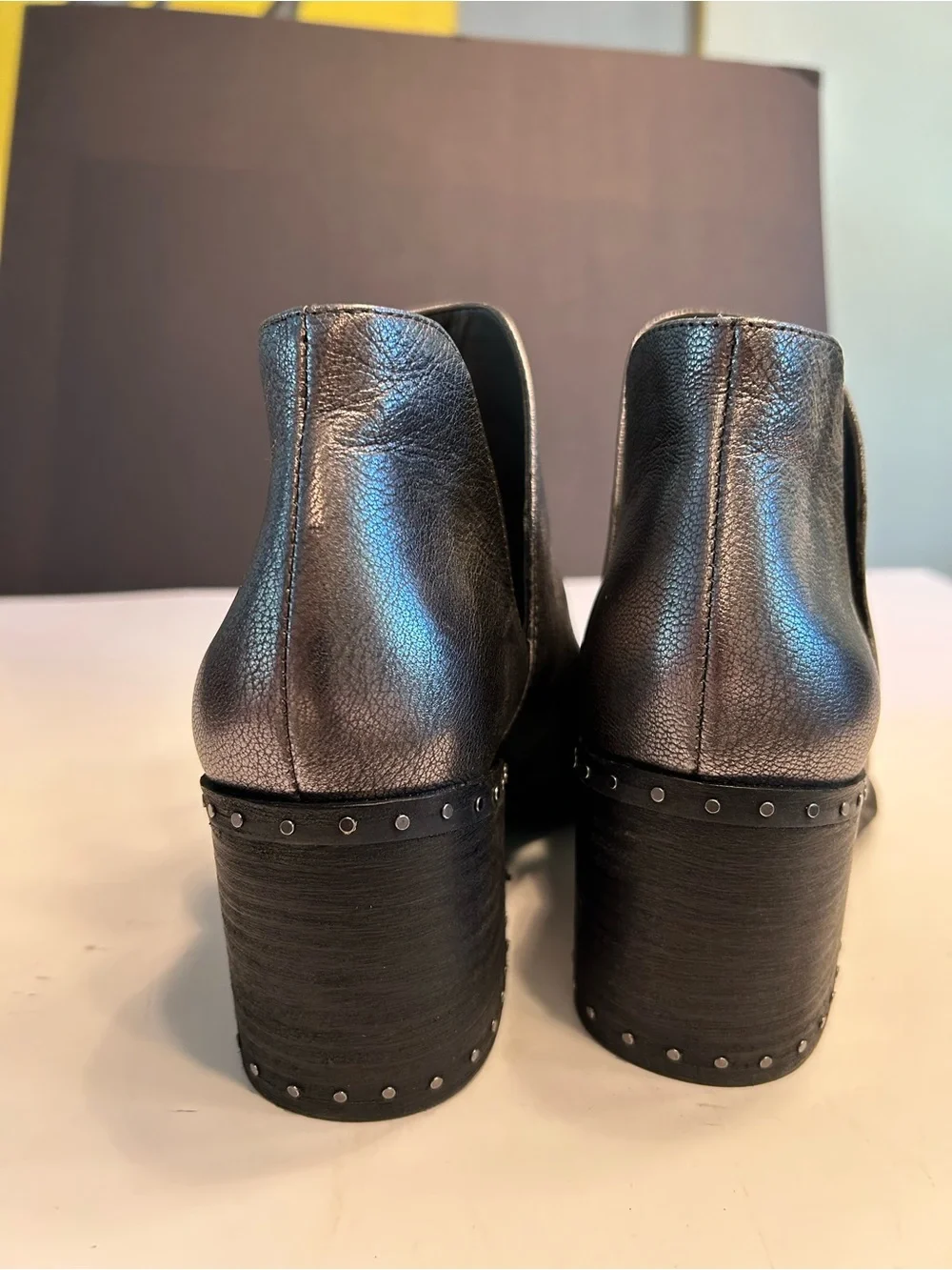 Vince Camuto sleek grey