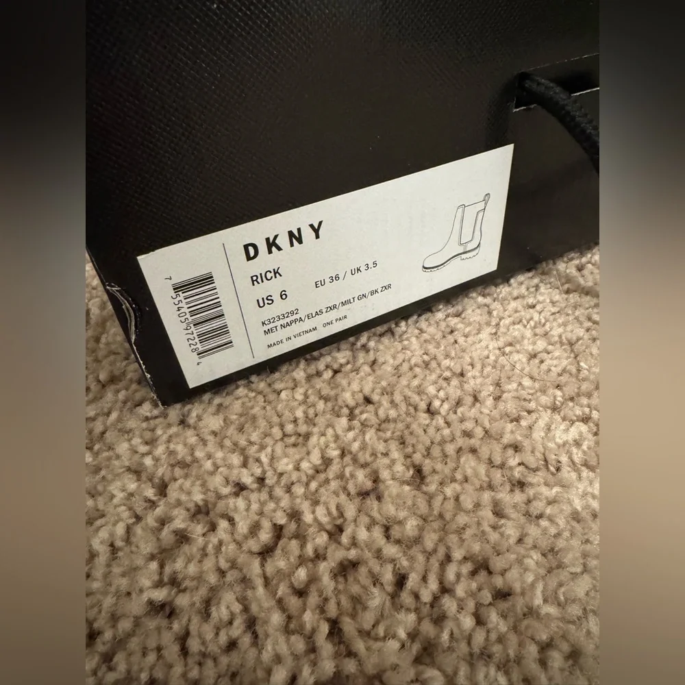 Dkny women’s size