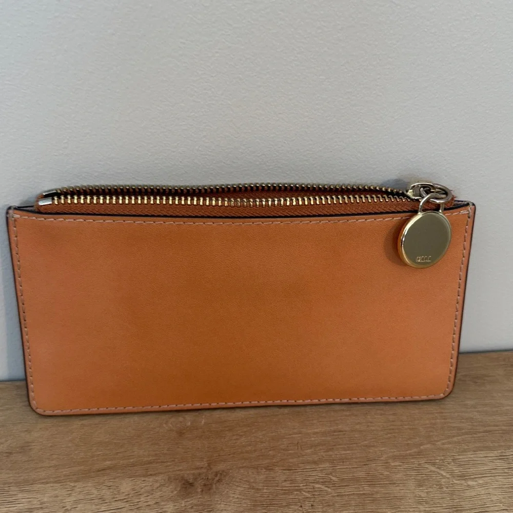G.I.L.I. slim leather