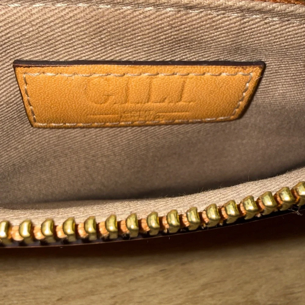 G.I.L.I. slim leather