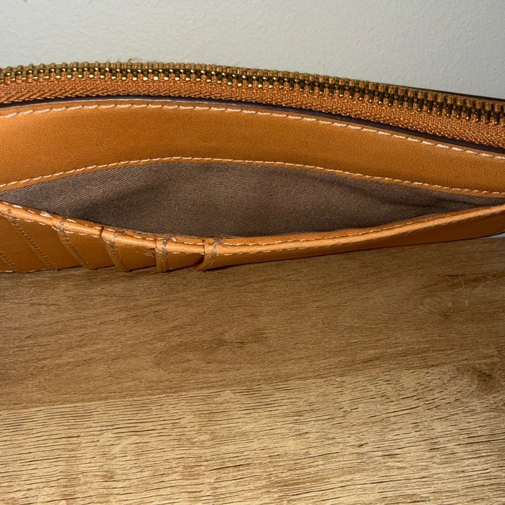G.I.L.I. slim leather