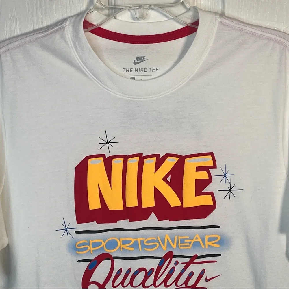 Nike sportswear tshirt