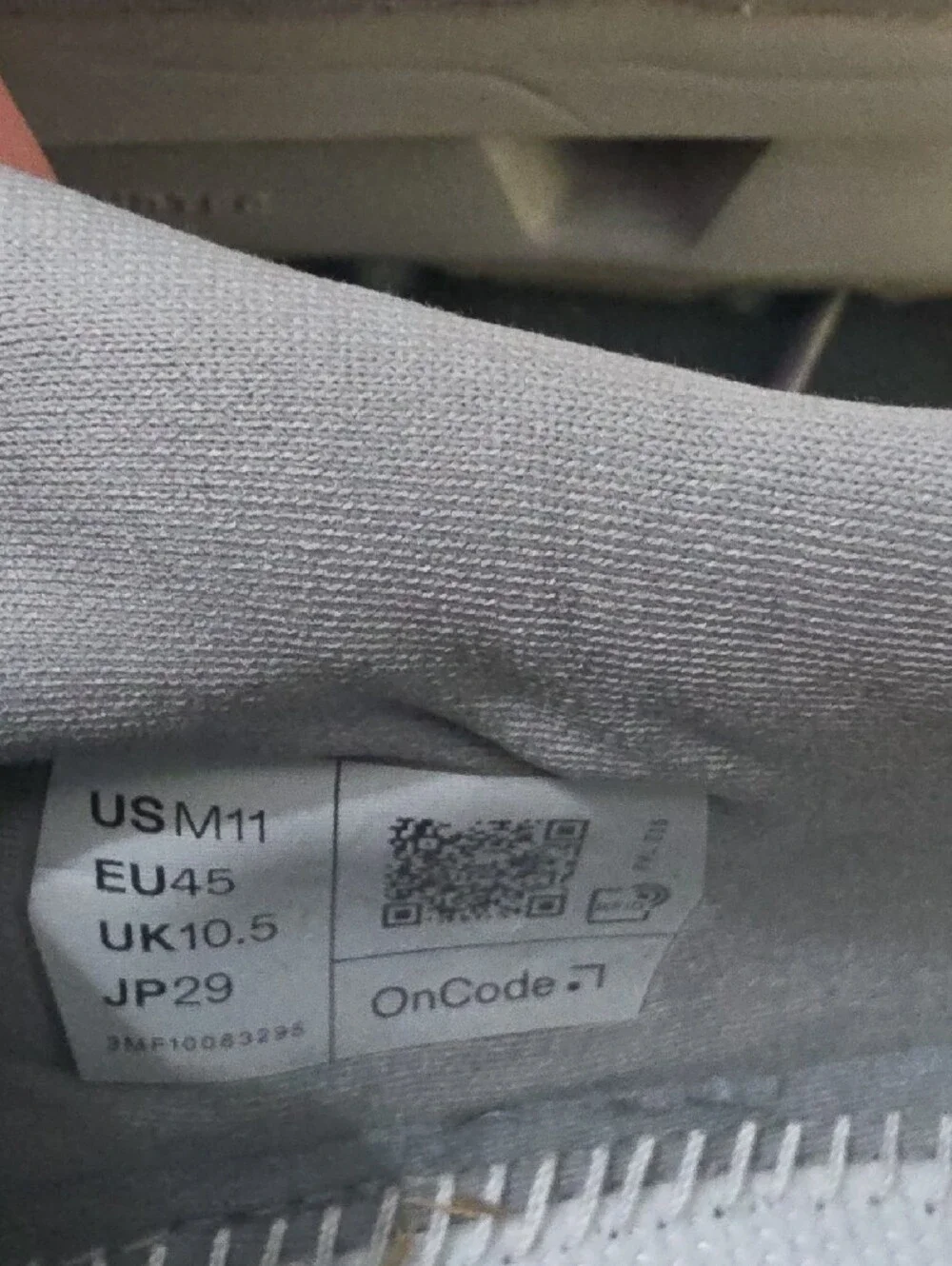 On Running collar lightweight