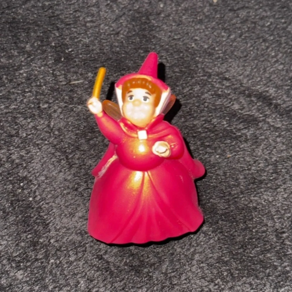 Disney Sleeping Beauty Fairy Godmother Flora Mini figurine